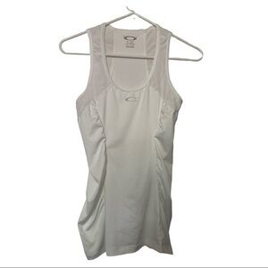 OAKLEY WHITE TANK TOP SIZE SMALL GUC #7561